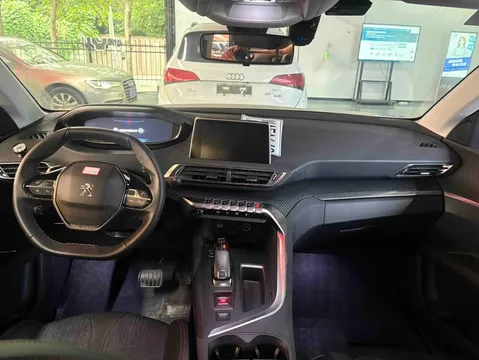 Peugeot 4008