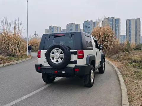 BAIC BJ40