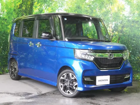 Honda N-BOX Custom