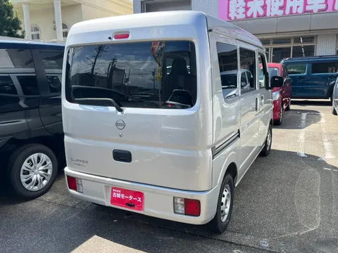 Nissan Clipper