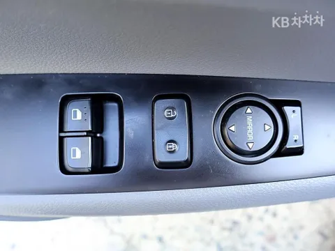 Kia Deluxe