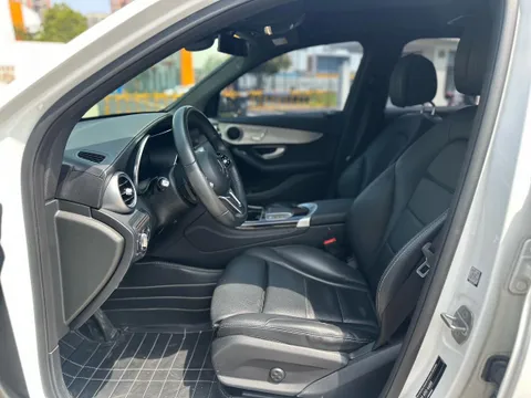 Mercedes-Benz Mercedes-Benz GLC