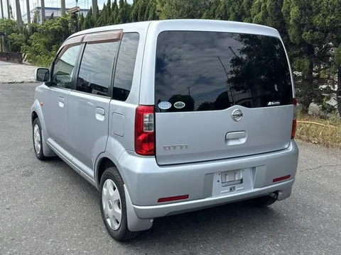 Nissan Otti