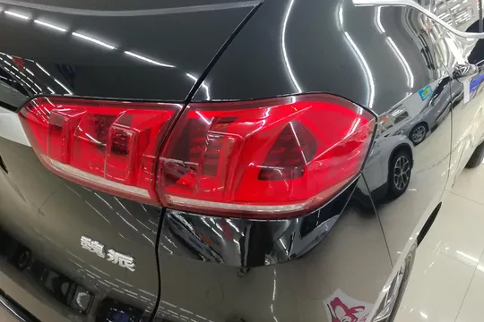 Wey VV5