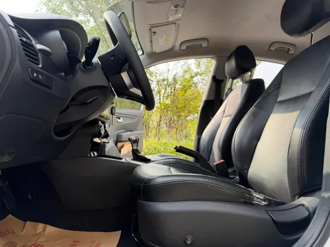 Kia K2
