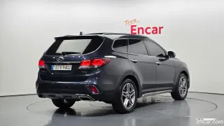 Hyundai Grand Santa Fe (Maxcruz)