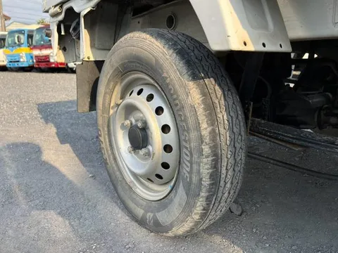 Nissan Clipper Truck