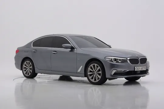 BMW BMW