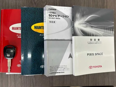 Toyota Pixis Space
