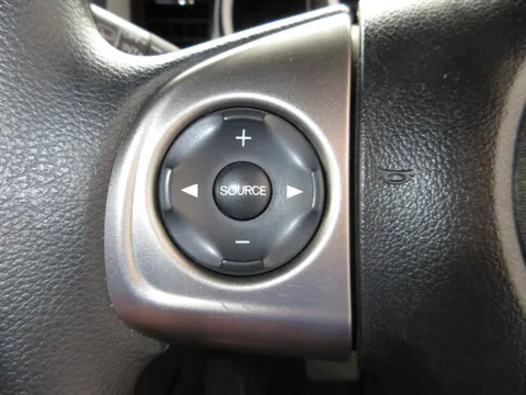 Honda N-BOX Slash