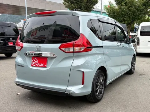 Honda Freed Plus