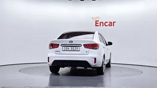 Kia Cerato (Forte)