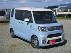 Toyota Pixis Mega