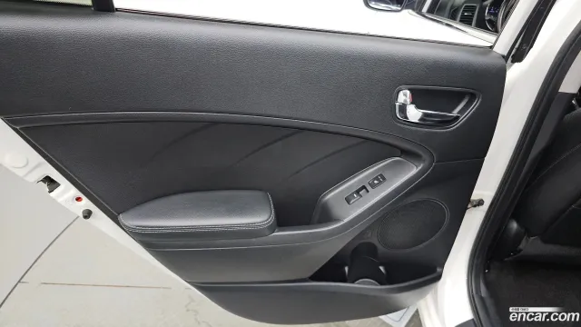 Kia Cerato (K3)