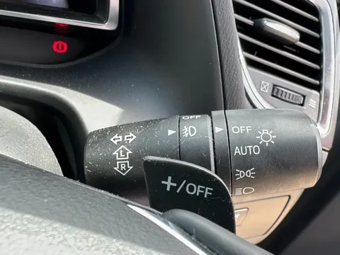 Mazda Axela Sport