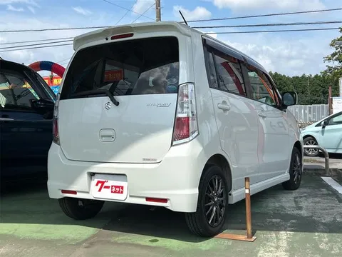 Suzuki Wagon R Stingray