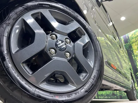 Suzuki Spacia Gear