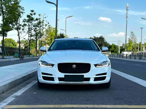 Jaguar XEL
