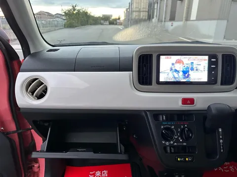 Daihatsu Mira Tocot