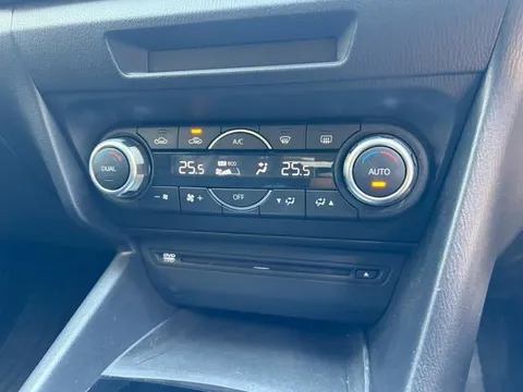 Mazda Axela Sport