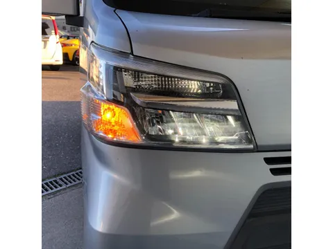 Toyota Pixis Van