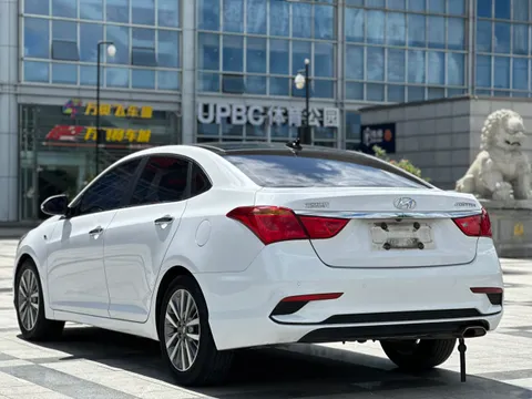 Hyundai Mistra