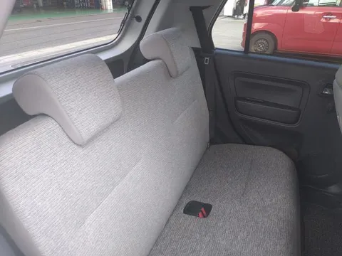 Daihatsu Mira Tocot