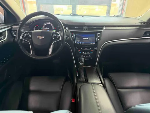 Cadillac XTS