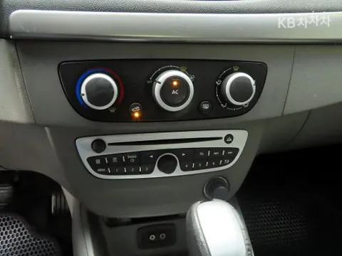Renault SM3