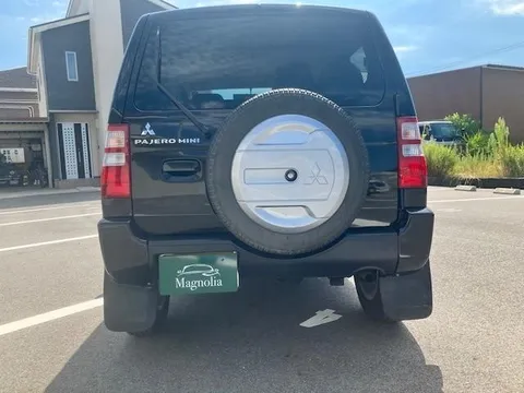 Mitsubishi Pajero Mini