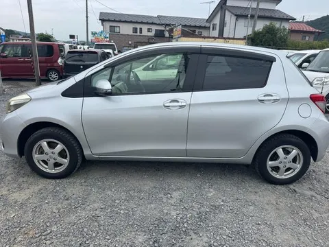 Toyota Yaris (Vitz)