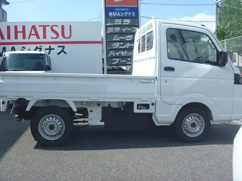 Nissan Clipper Truck
