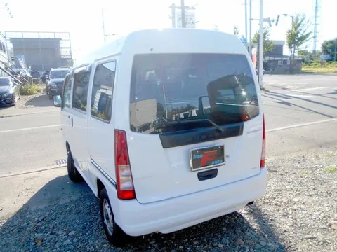 Subaru Sambar Van