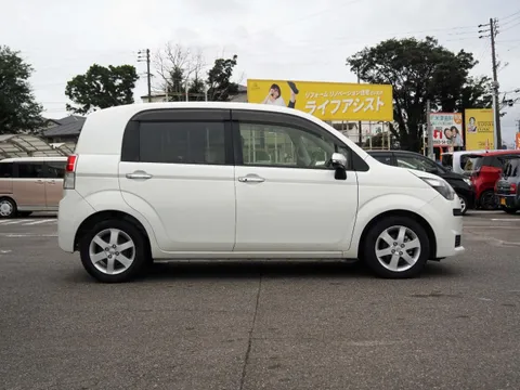 Toyota Spade