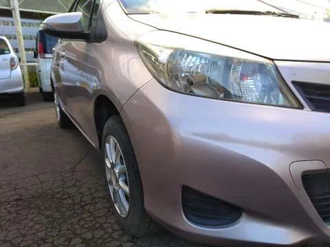 Toyota Yaris (Vitz)
