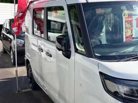 Suzuki Spacia Base