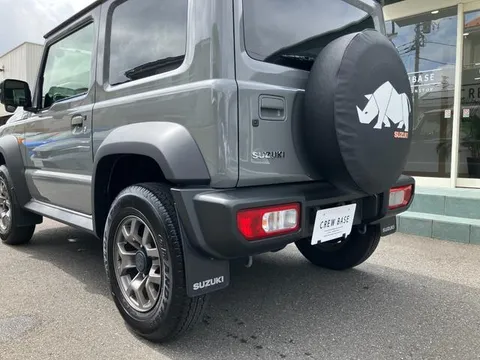 Suzuki Jimny Sierra