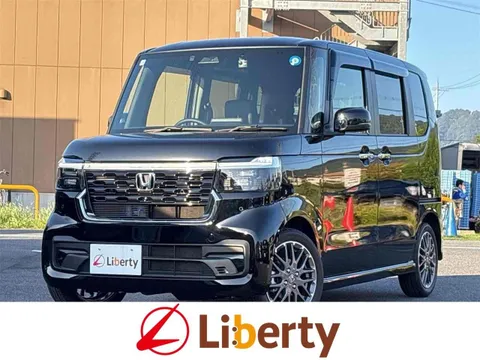 Honda N-BOX Custom