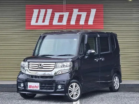 Honda N-BOX Custom
