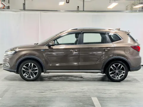 Roewe RX5