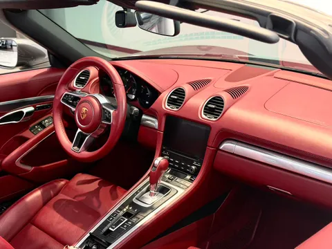 Porsche 718