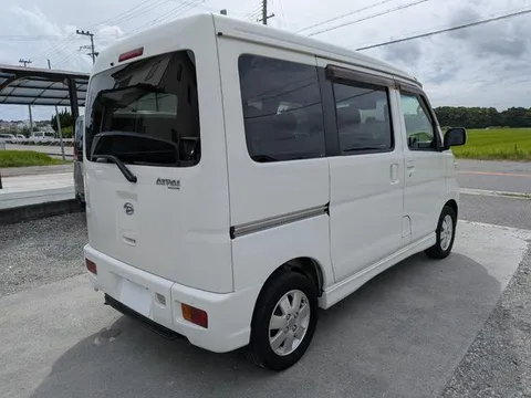 Daihatsu Atrai Wagon