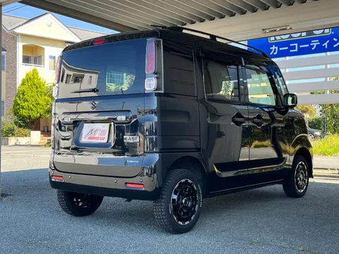 Suzuki Spacia Base