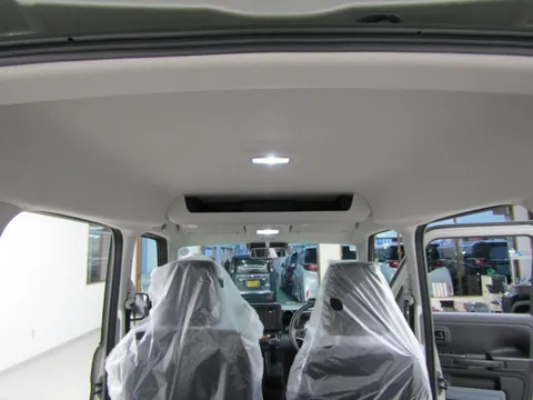 Suzuki Spacia Base