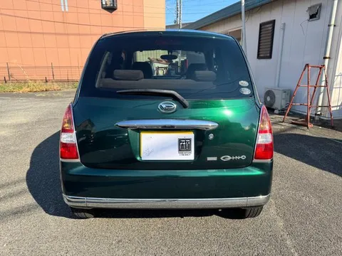 Daihatsu Mira Gino