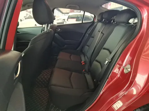 Mazda Mazda 3