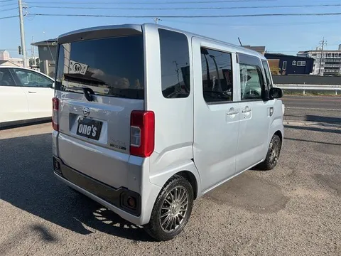 Daihatsu Hijet Caddie