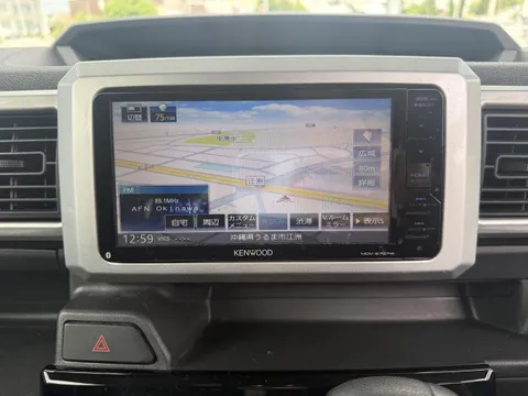 Toyota Pixis Mega