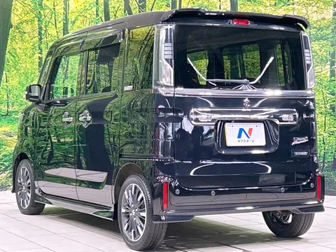 Suzuki Spacia Custom
