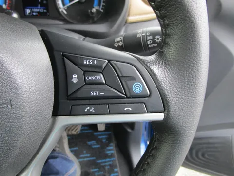 Mitsubishi eK X